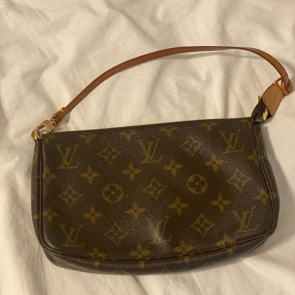 ❌❌❌sold❌❌❌❌Louis Vuitton Pochette Accessories Monogram